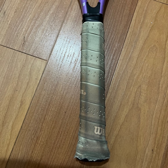 Wilson Hyperion 2.0 / 26 Racquet - Picture 5 of 9